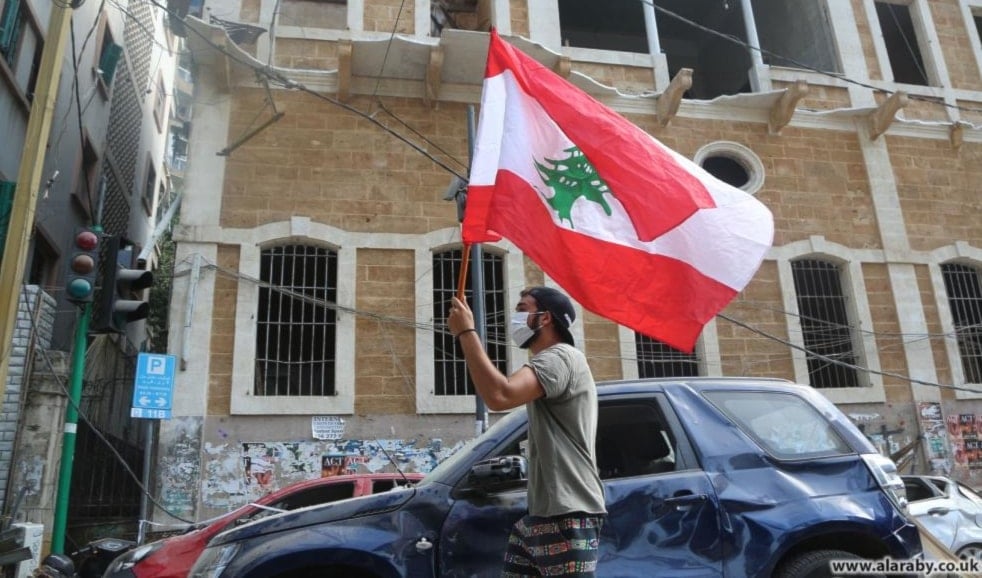 من يتلاعب بأعصاب اللبنانيين؟