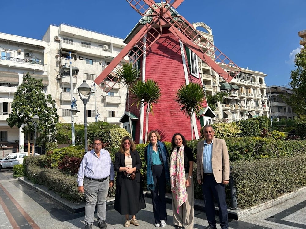 عدد من المشاركين في المعرض