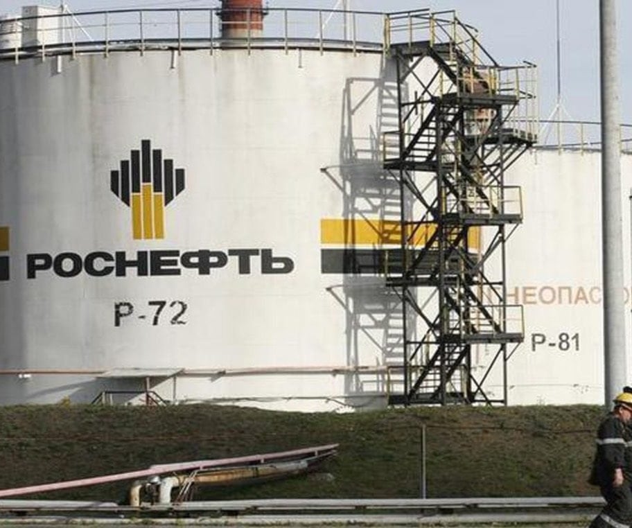 تراجع حاد في أرباح وإيرادات 