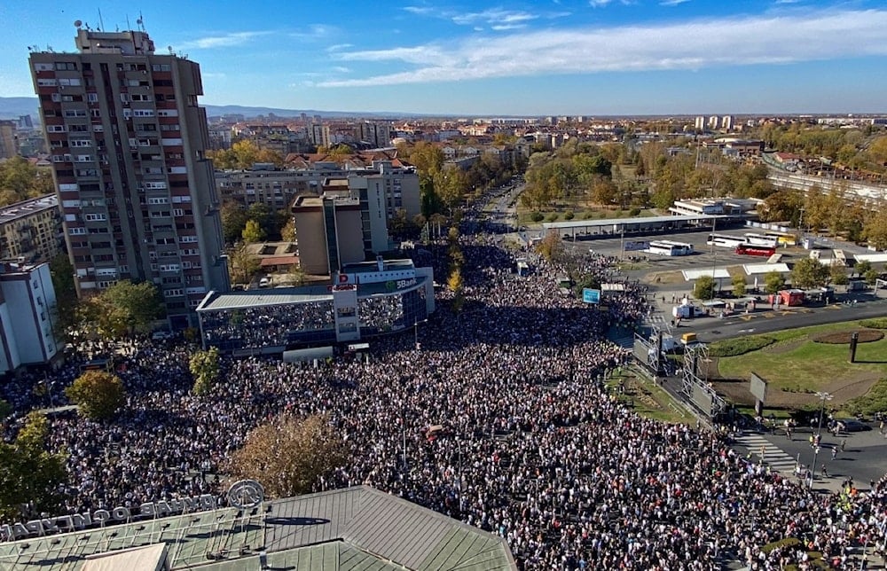 تجمع لإحياء الذكرى السنوية الأولى لحادثة محطة سكة حديد نوفي ساد