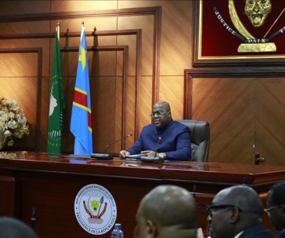 كلمة رئيس جمهورية الكونغو الديمقراطية فيليكس تشيسكيدي أمام أعضاء الجالية الكونغولية في مصر (الأناضول)