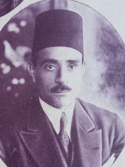  علي عبد الرازق (1888 - 1966) 