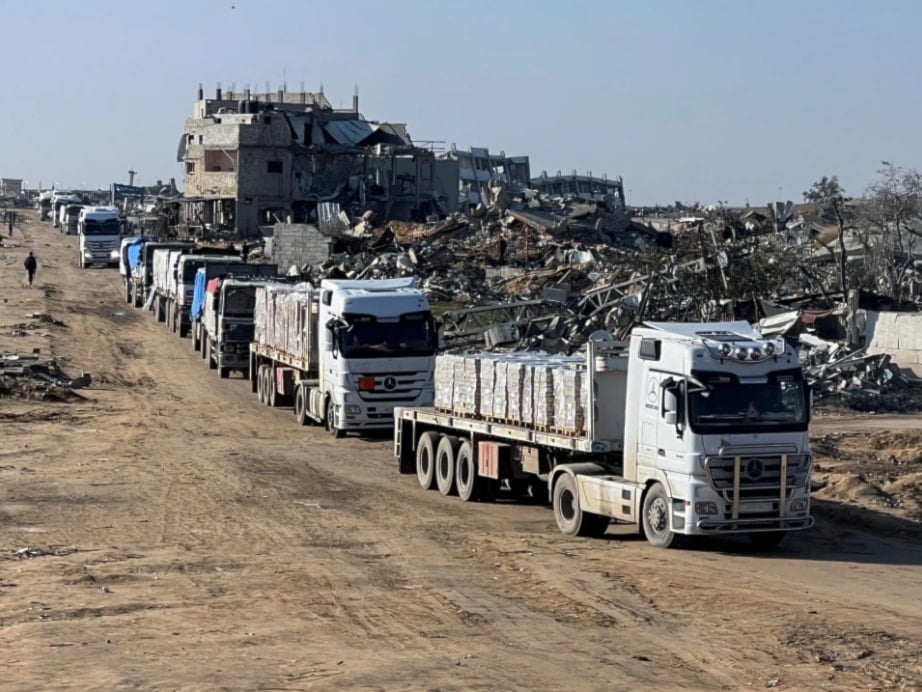 برنامج الأغذية يطالب بفتح المعابر كلها مع قطاع غزة لتوسيع العمليات الإنسانية