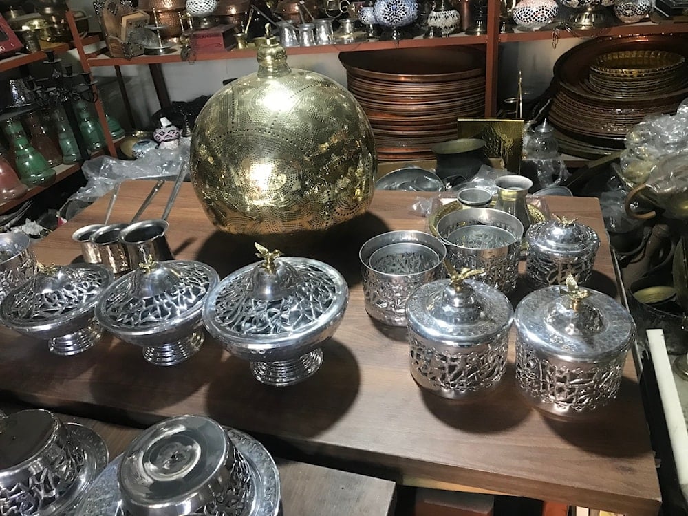 شغل يد فاطمة: منتجات من نحاس وألمنيوم .. 