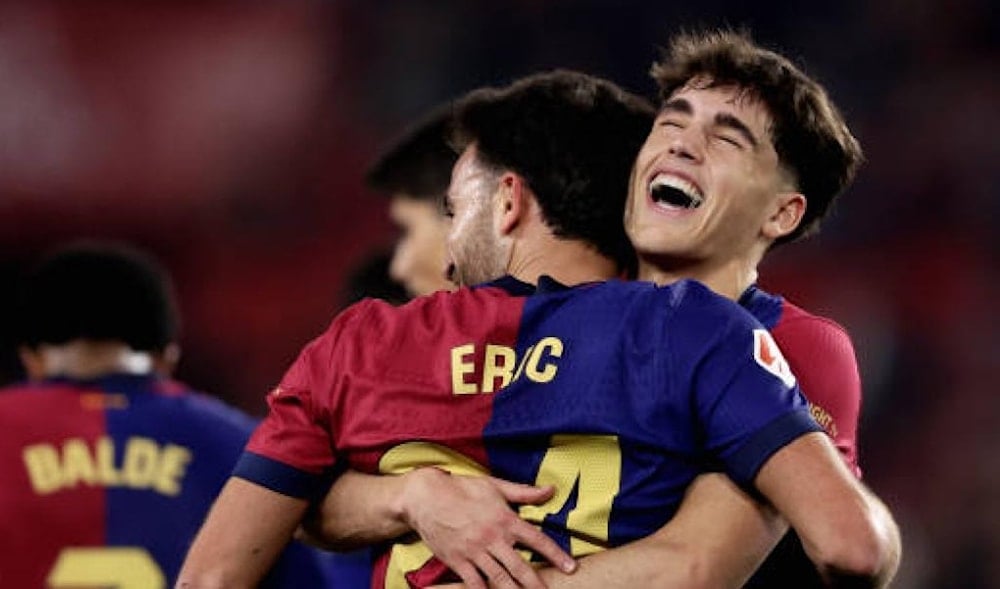 باريس سان جيرمان يسعى لضم مُدافع برشلونة!