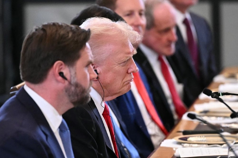 الرئيس الأميركي دونالد ترامب ونائبه جيه دي فانس (أ ف ب)