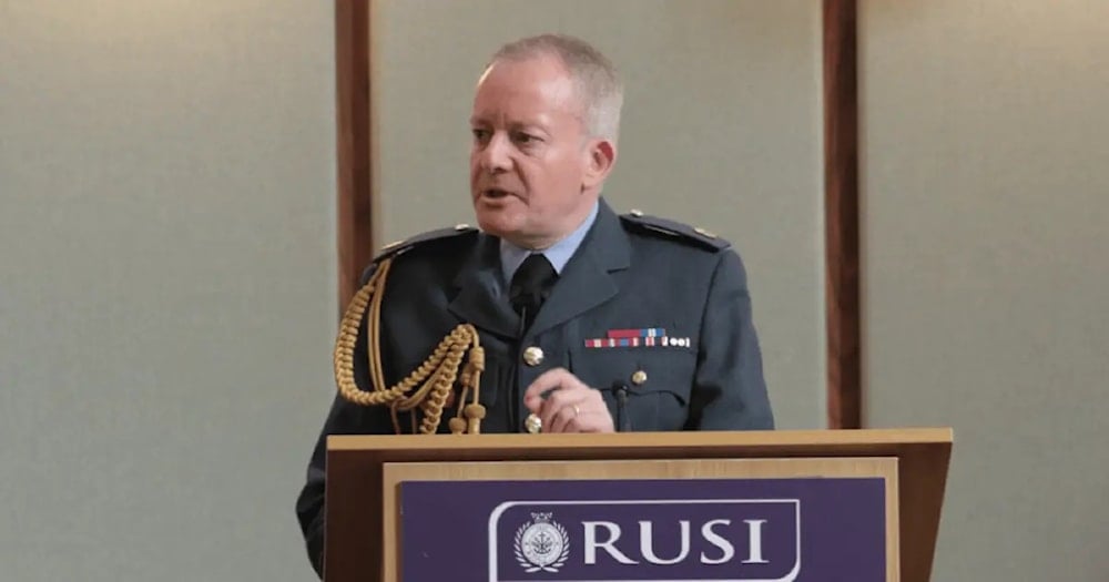 قائد الجيش البريطاني ريتشارد نايتون