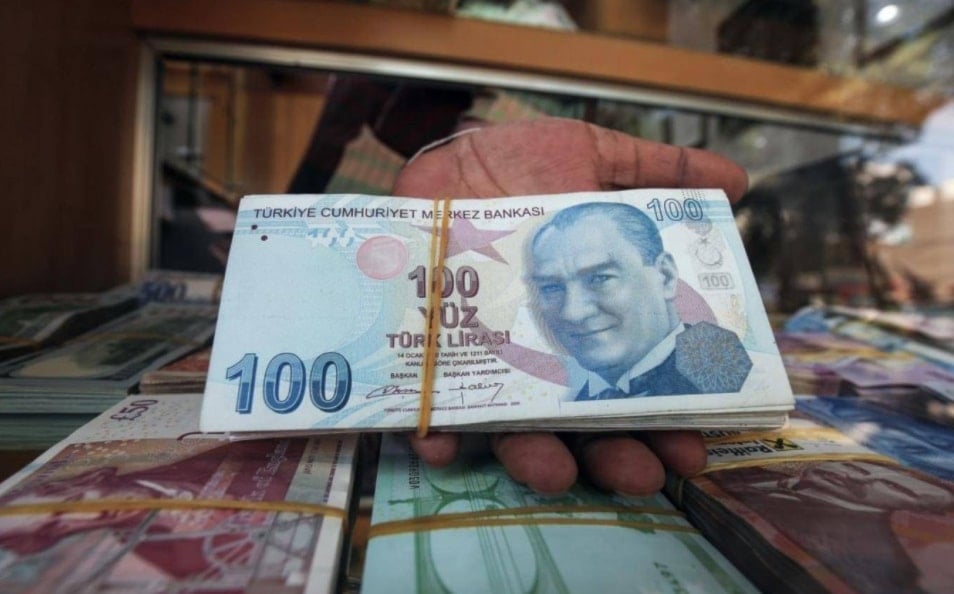 نمو الاقتصاد التركي في الربع الثالث عكس التوقعات بسبب تباطؤ الطلب