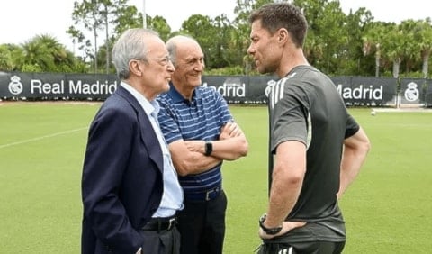 اجتماع طارئ في ريال مدريد لحسم مستقبل تشابي ألونسو