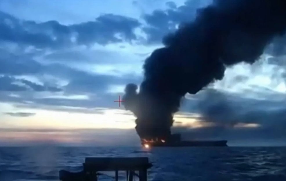 ناقلة النفط 