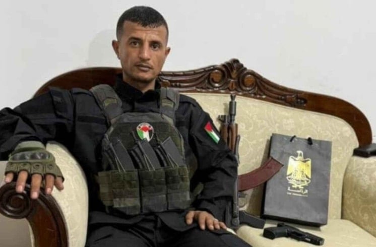 ياسر أبو شباب