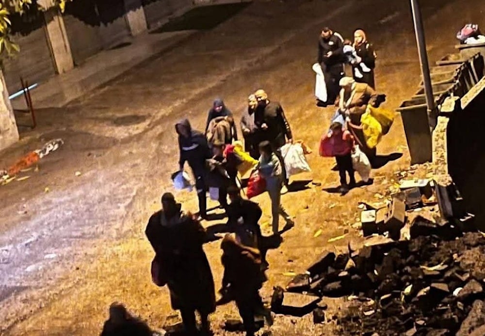 قوات الاحتلال تجبر سكان بناية سكنية في الحي الشرقي في مدينة طولكرم على إخلائها بغرض تحويلها لثكنة عسكرية (تواصل اجتماعي)
