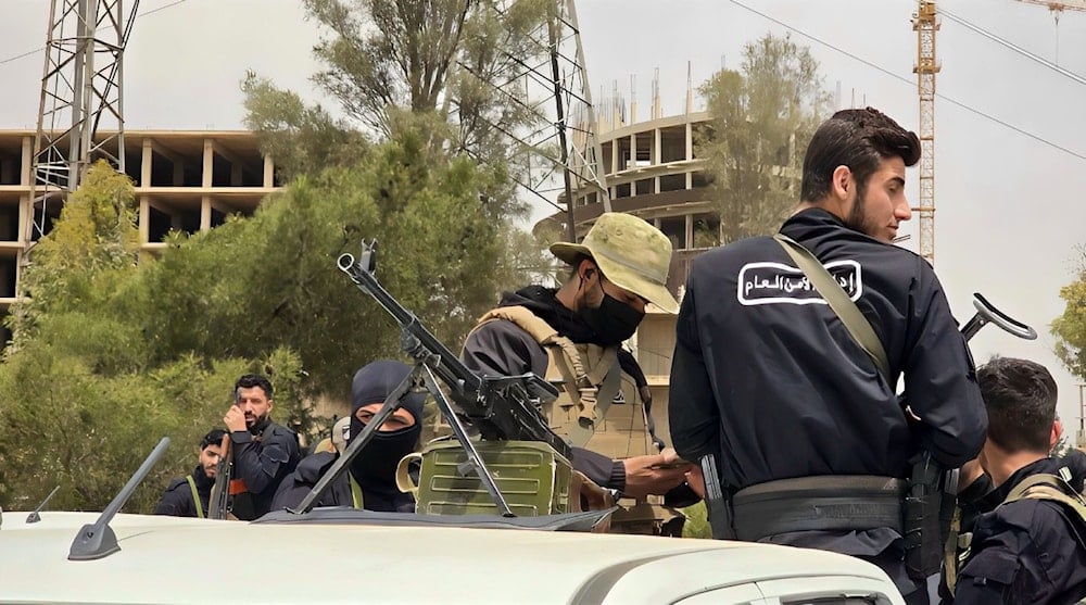 قوات الأمن العام السوري تفرض حظر التجول وتنتشر في مناطق النزاع في محاولة لوقف الاشتباكات (وكالات)