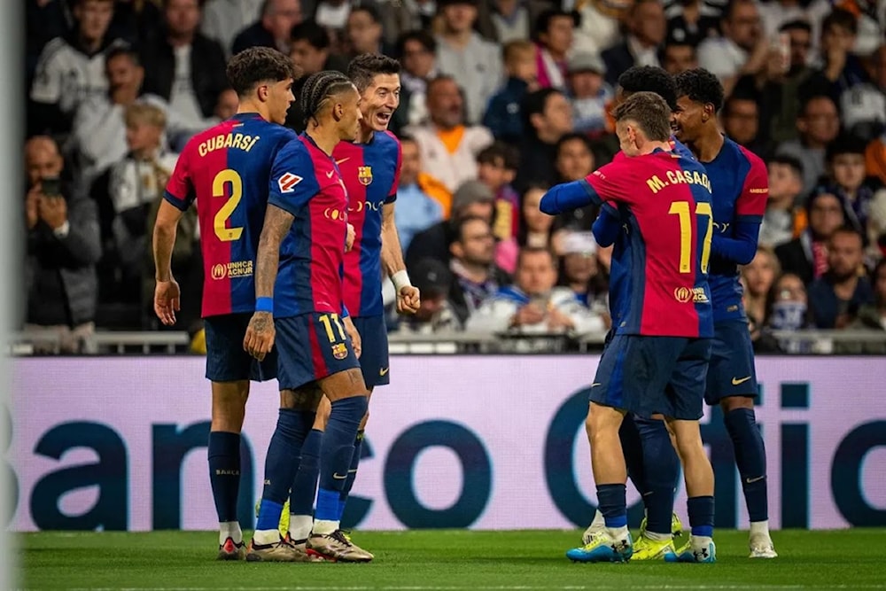 قبل كلاسيكو الحسم.. برشلونة يسعى لكسر عقدة 