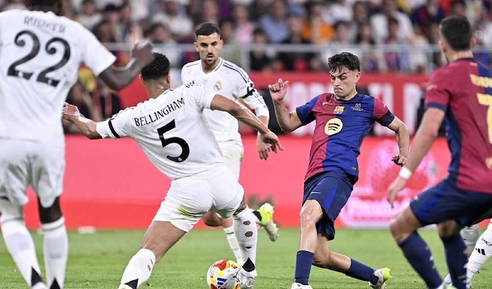 كلاسيكو الأرض.. برشلونة وريال مدريد في معركة الليغا