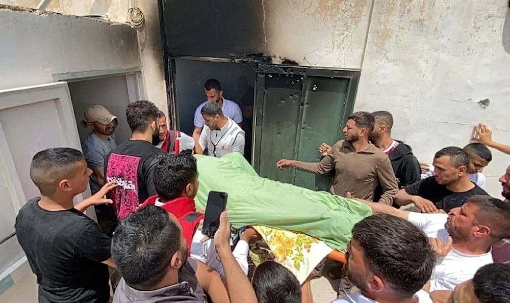 جثمان شهيد أحرقه الاحتلال داخل المنزل الذي حاصره في بلدة طمون (تواصل اجتماعي)
