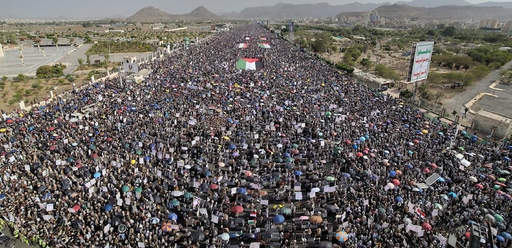 مليونية شعبية في ميدان السبعين في صنعاء، تضامناً مع غزة، حملت عنوان 