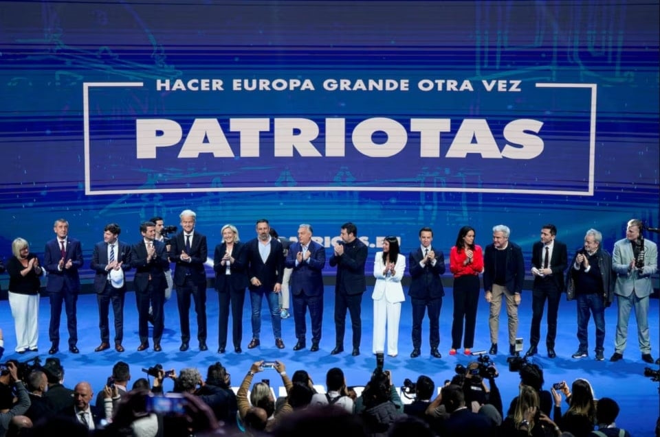زعماء من اليمين المتطرف في أوروبا في مدريد الإسبانية في شباط/فبراير 2025 (رويترز)