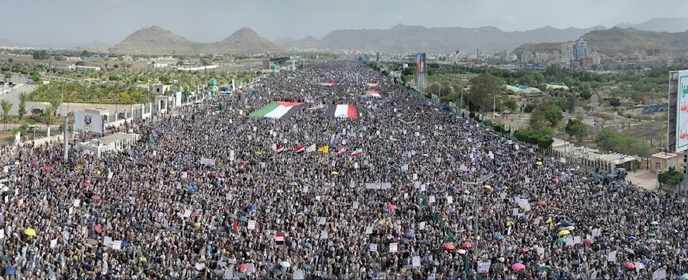 مسيرة مليونية في ميدان السبعين بالعاصمة اليمنية صنعاء. 