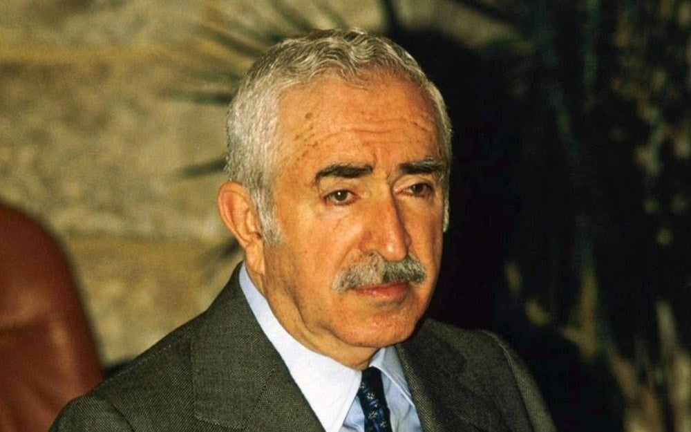 أحد الزعماء السياسيين في لبنان الشهيد رشيد كرامي