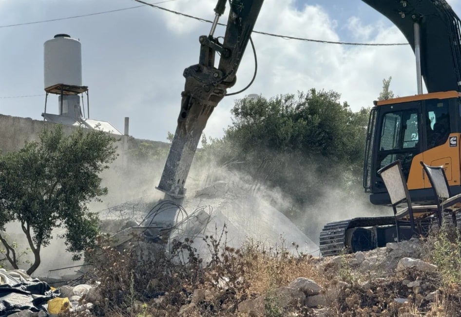 الاحتلال يهدم مبانٍ في الضفة الغربية ضمن إطار تهجير الفلسطينيين والاستيطان الإسرائيلي (أرشيفية)