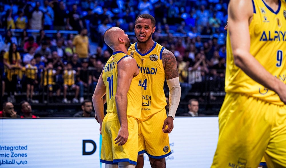 الرياضي بيروت إلى نهائي BCL Asia بعد اكتساح شباب الأهلي