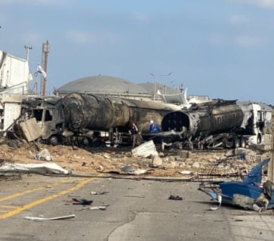 مقتل 3 باستهداف محطة تكرير نفط في حيفا