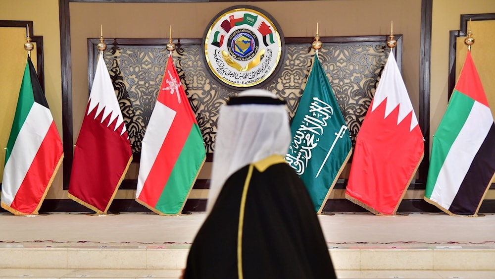أوضح المجلس أنّ أمن سوريا واستقرارها يمثلان ركيزة أساسية من ركائز استقرار وأمن المنطقة برمّتها