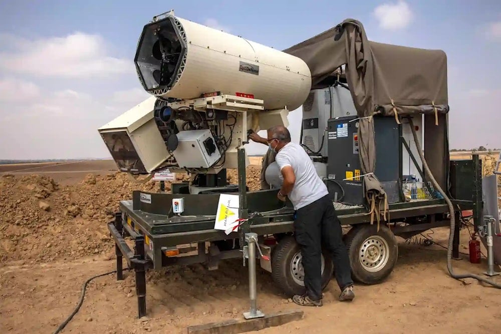 منصة ليزر تابعة لمنظومة 
