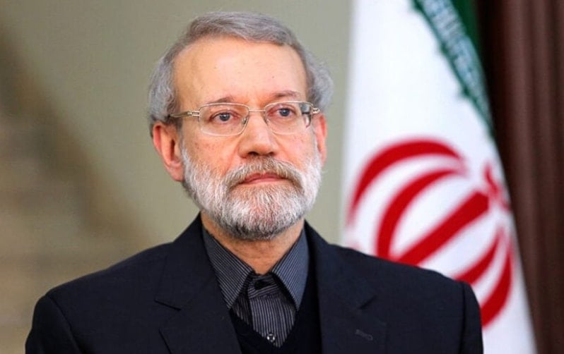مستشار قائد الثورة والجمهورية الإسلامية في إيران علي لاريجاني (أرشيفية)