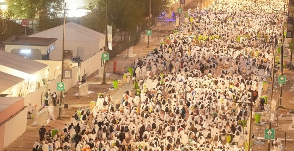أكثر من مليون و600 ألف حاج يتجهون إلى مشعر مزدلفة (الإخبارية السعودية)