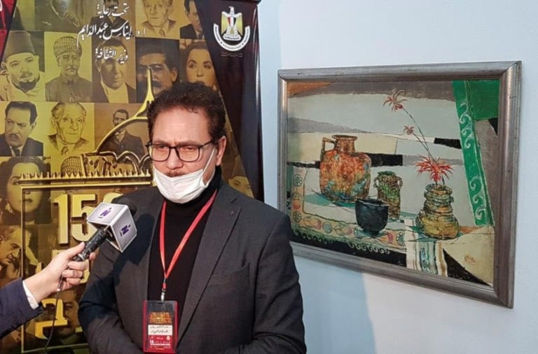 الممثل محمد رياض رئيس المهرجان القومي للمسرح (رويترز)
