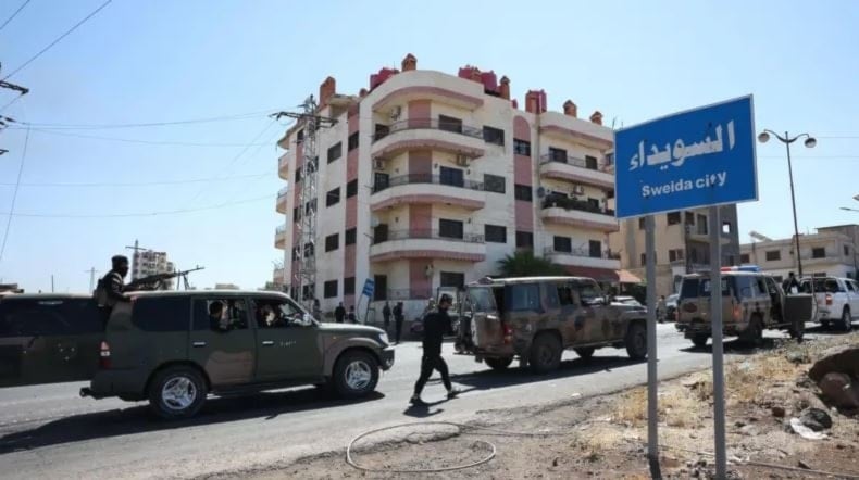 بدأت قوات الأمن بالانتشار في عدد من المناطق لضمان تنفيذ وقف إطلاق النار