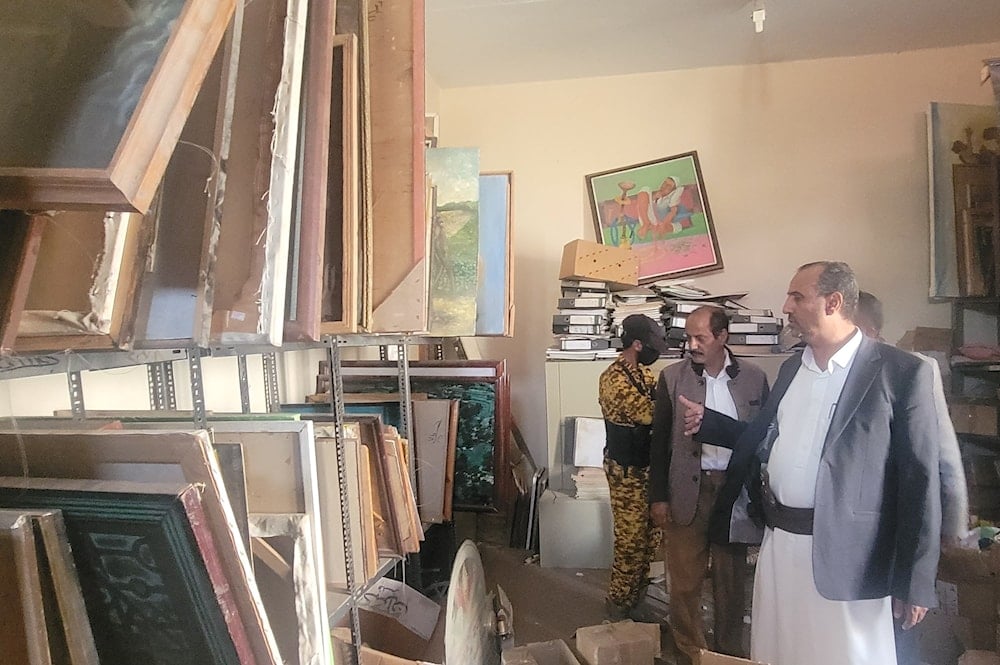 أظهرت وزارة الثقافة اهتماماً بإحياء وترميم المسرح اليمني من خلال استكمال مشروع المسرح الشعبي بالمركز الثقافي بصنعاء