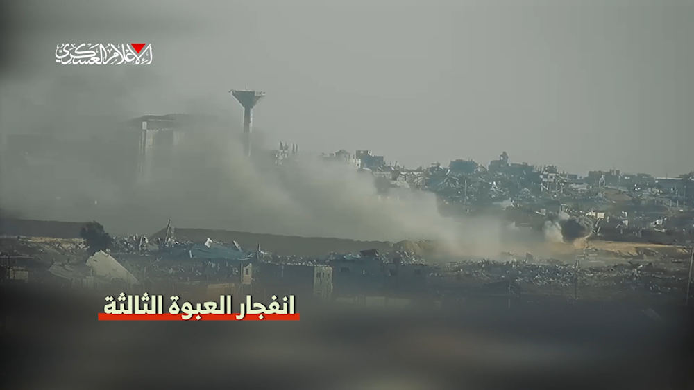 لقطة من مقطع الفيديو الذي عرضته كتائب القسام اليوم 