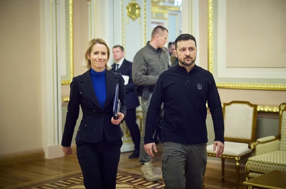 الرئيس الأوكراني، فولوديمير زيلينسكي، ومسؤولة السياسة الخارجية في الاتحاد الأوروبي، كايا كالاس (أرشيفية - وكالات)