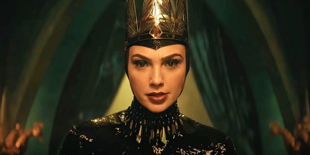 الممثلة الإسرائيلية غال غادوت في لقطة من فيلم 