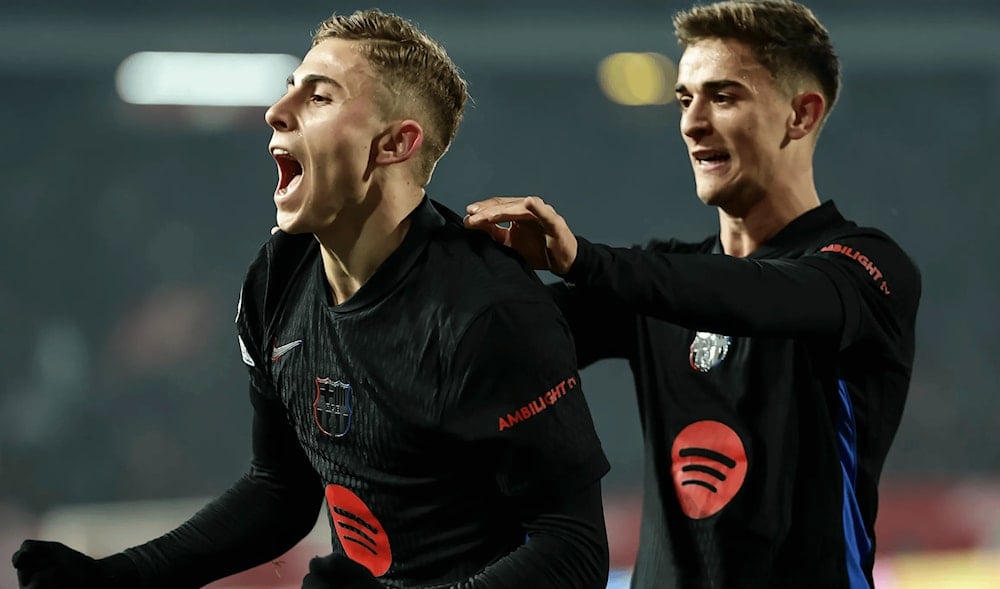 تشيلسي يتحرك لضم لاعب وسط برشلونة!