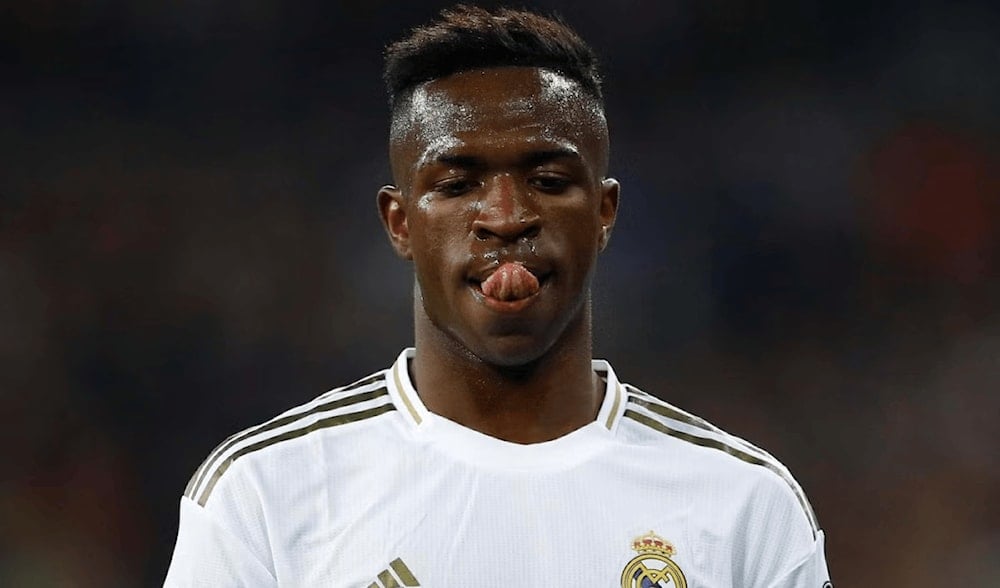 هل فتح ريال مدريد باب الرحيل أمام فينيسيوس؟