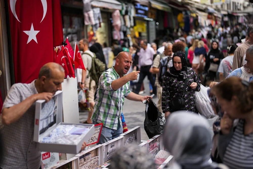 التضخم السنوي لأسعار المستهلكين في تركيا انخفض إلى 33.52% الشهر الماضي