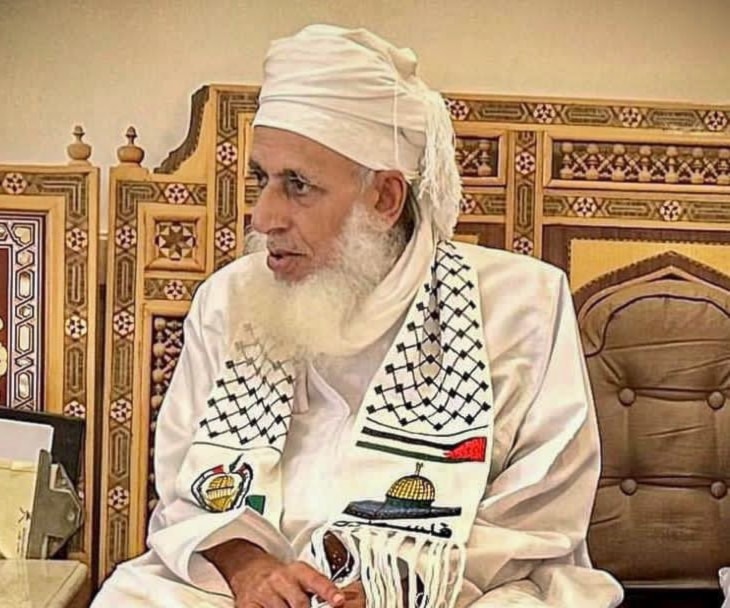 مفتي سلطنة عُمان الشيخ أحمد الخليلي (أرشيفية)