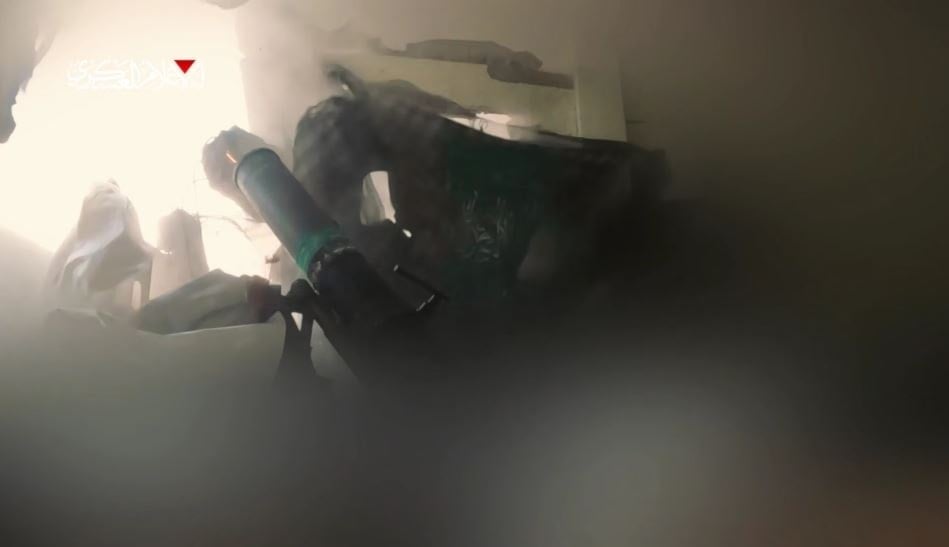 دكّ مواقع وتحشدات الاحتلال في محاور التوغل في خان يونس بالصواريخ وقذائف الهاون (أرشيف)