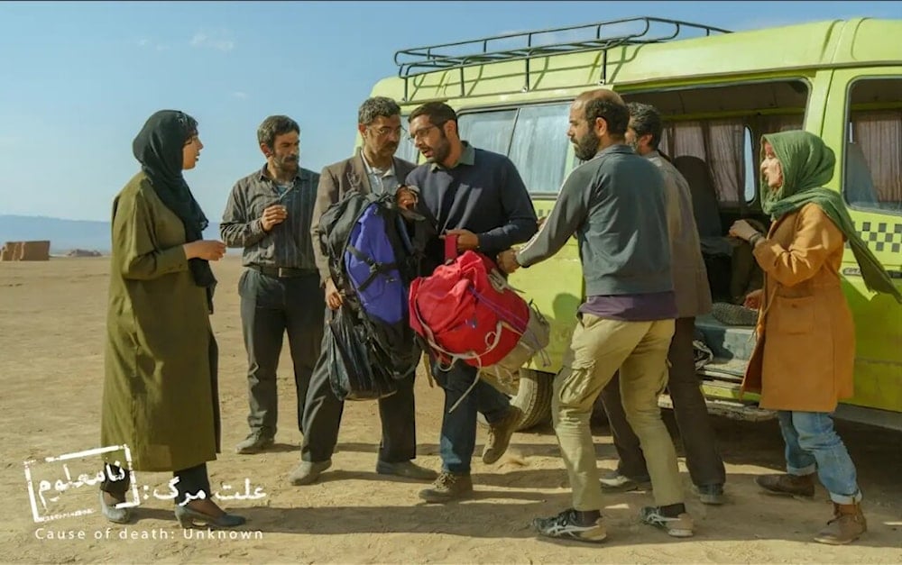يبرز الفيلم الأزمات والتحديات التي يواجهها الناس للحفاظ على أخلاقهم وإنسانيتهم 