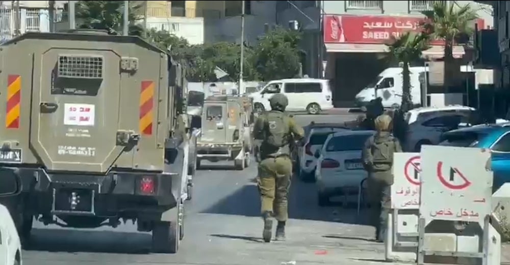 القوات الإسرائيلية تقتحم مدينة البيرو وسط الضفة الغربية (منصات فلسطينية)