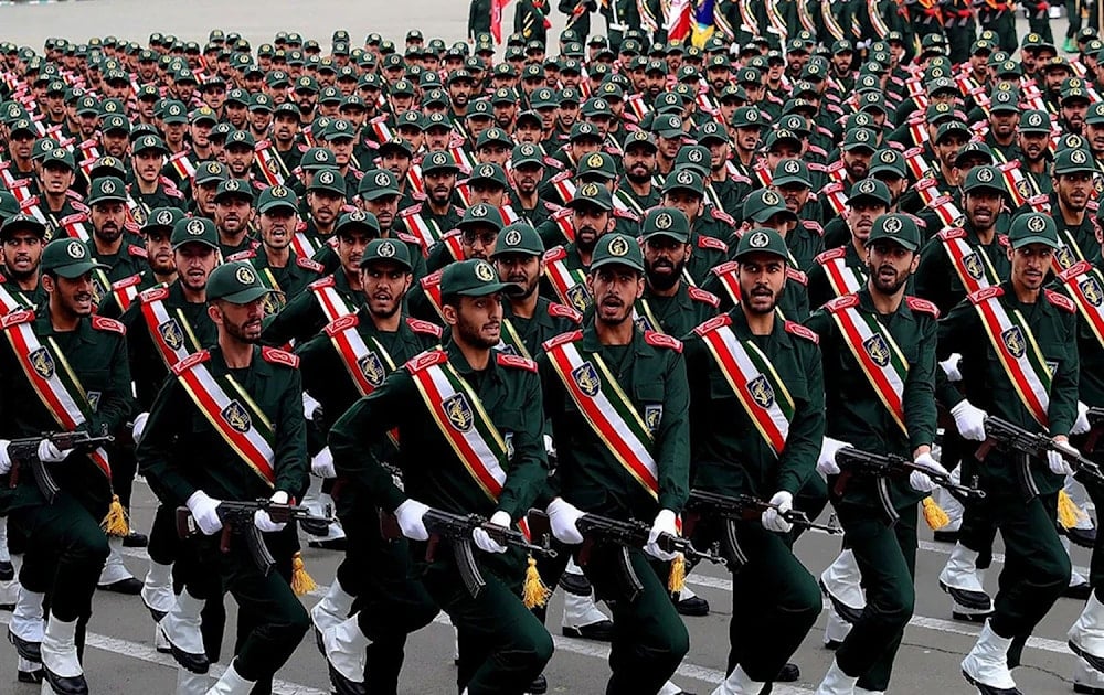 عرض عسكري لحرس الثورة الإسلامية في إيران (أرشيفية)