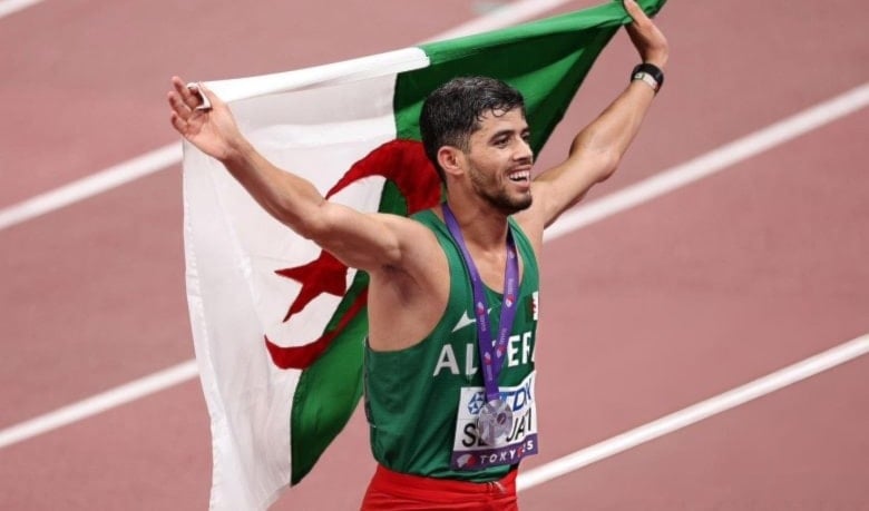 الجزائري سجاتي يتألق ويُحرز فضية سباق 800 متر
