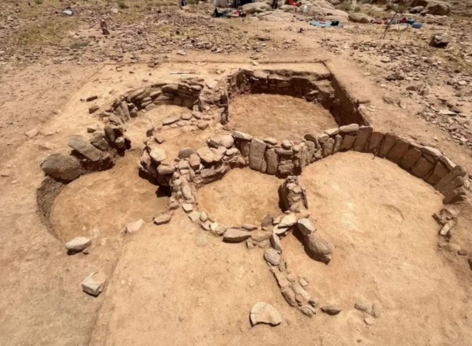 كشفت أعمال التنقيب في السعودية عن وحدات معمارية شبه دائرية