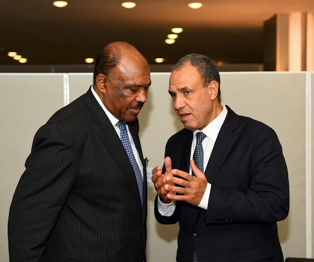 وزير الخارجية المصري بدر عبد العاطي ووزير الخارجية السوداني محي الدين سالم