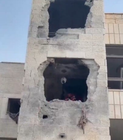 آثار الدمار الذي أحدثه 