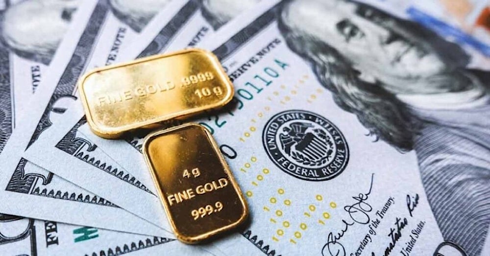 الذهب يبلغ أعلى مستوى له على الإطلاق وسط ترجيحات لخفض إضافي للفائدة